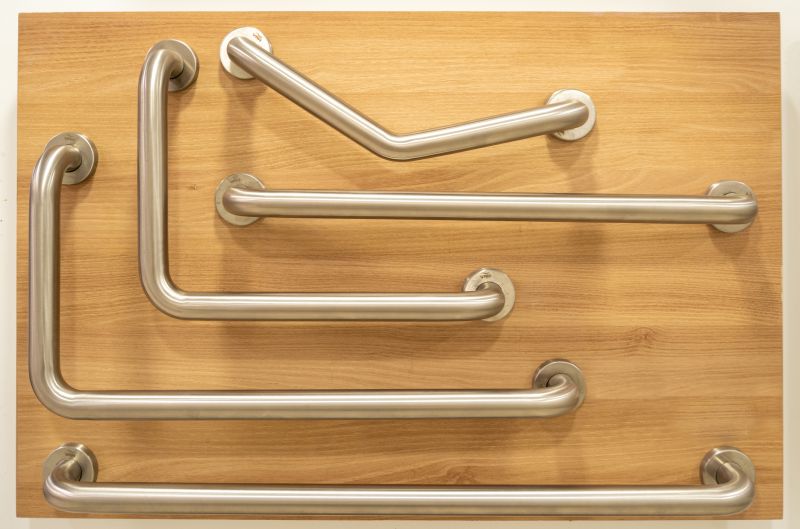 Reduces fall risk with grab bars and easy access features.
